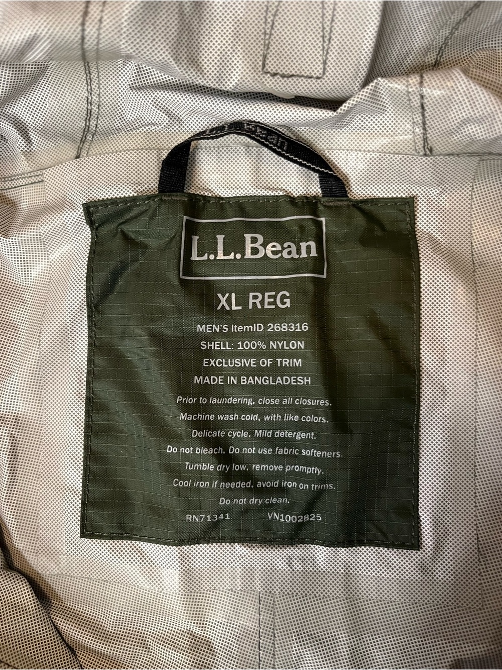 L.L. Bean Men's Trail Model Hooded Rain Jacket Size XL in Deep Loden - Picture 4 of 6